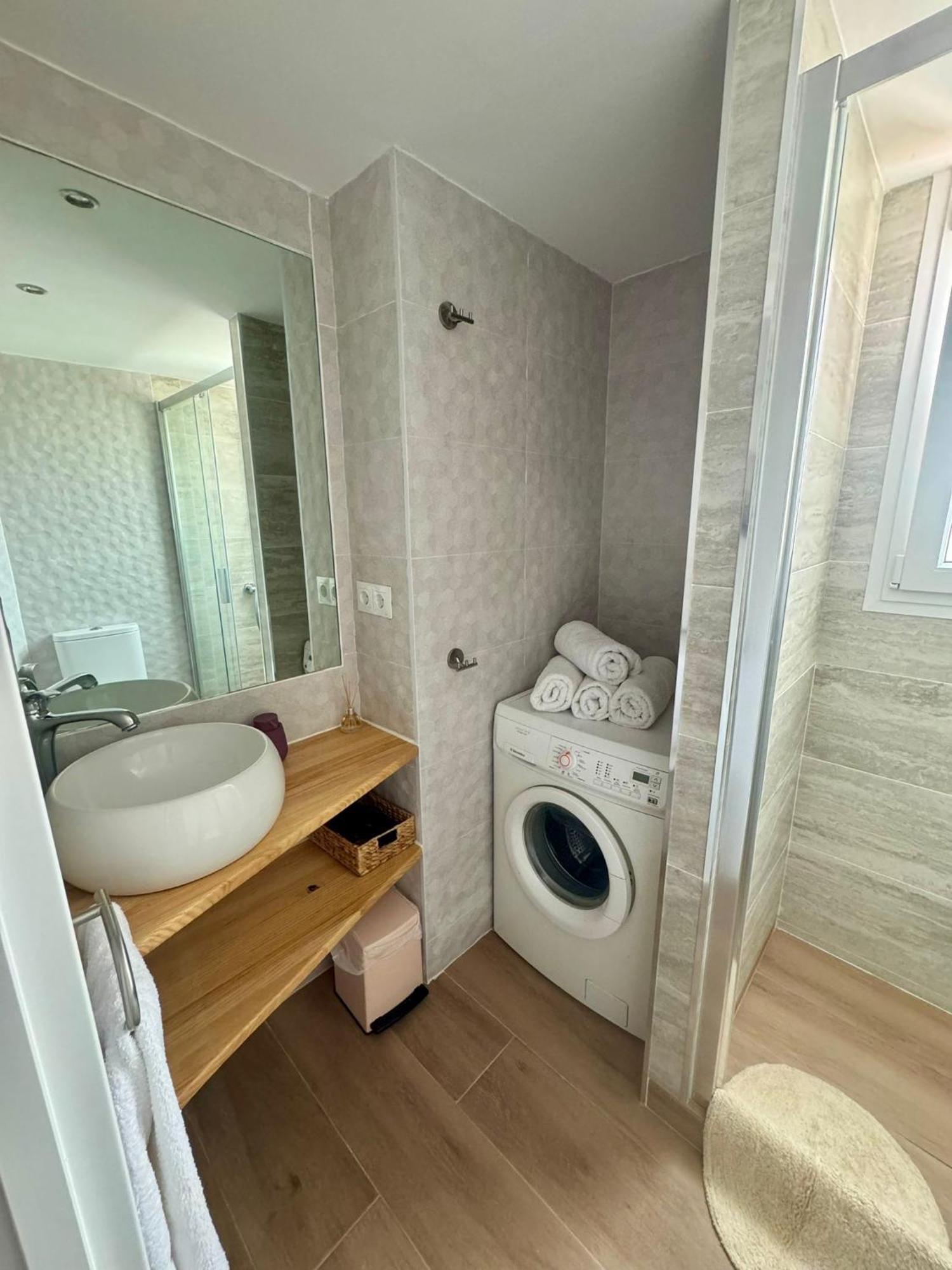 Apartamentos Coastal Haven Benidorm Esterno foto