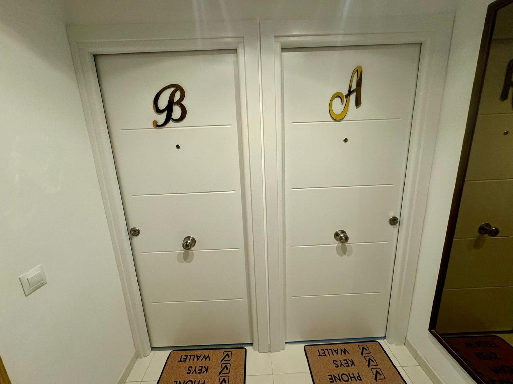 Apartamentos Coastal Haven Benidorm Esterno foto