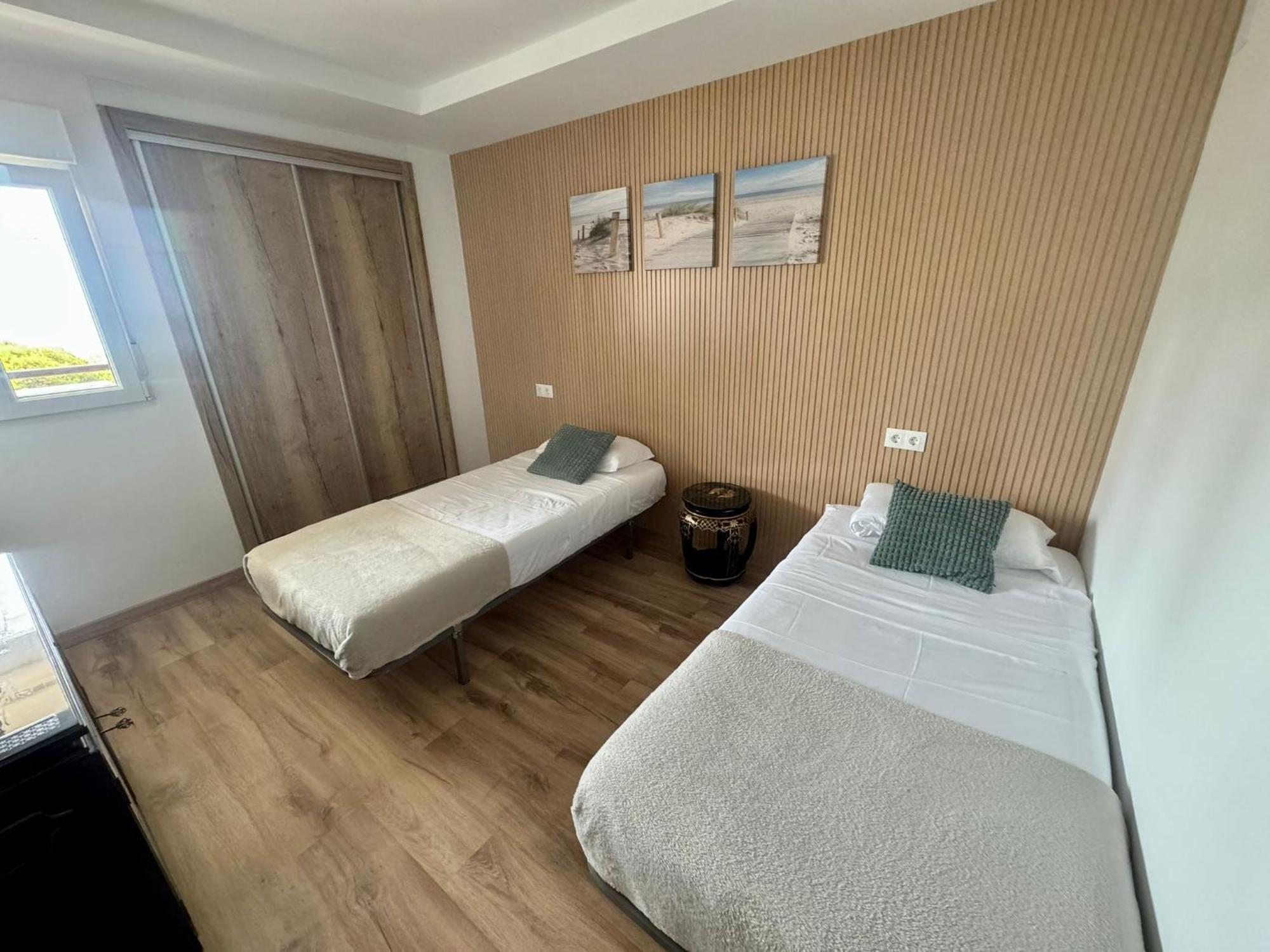 Apartamentos Coastal Haven Benidorm Esterno foto